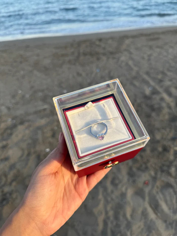 Dönen Mumlu Sürpriz Kutusu ( YÜZÜK YANINDA HEDİYEDİR )